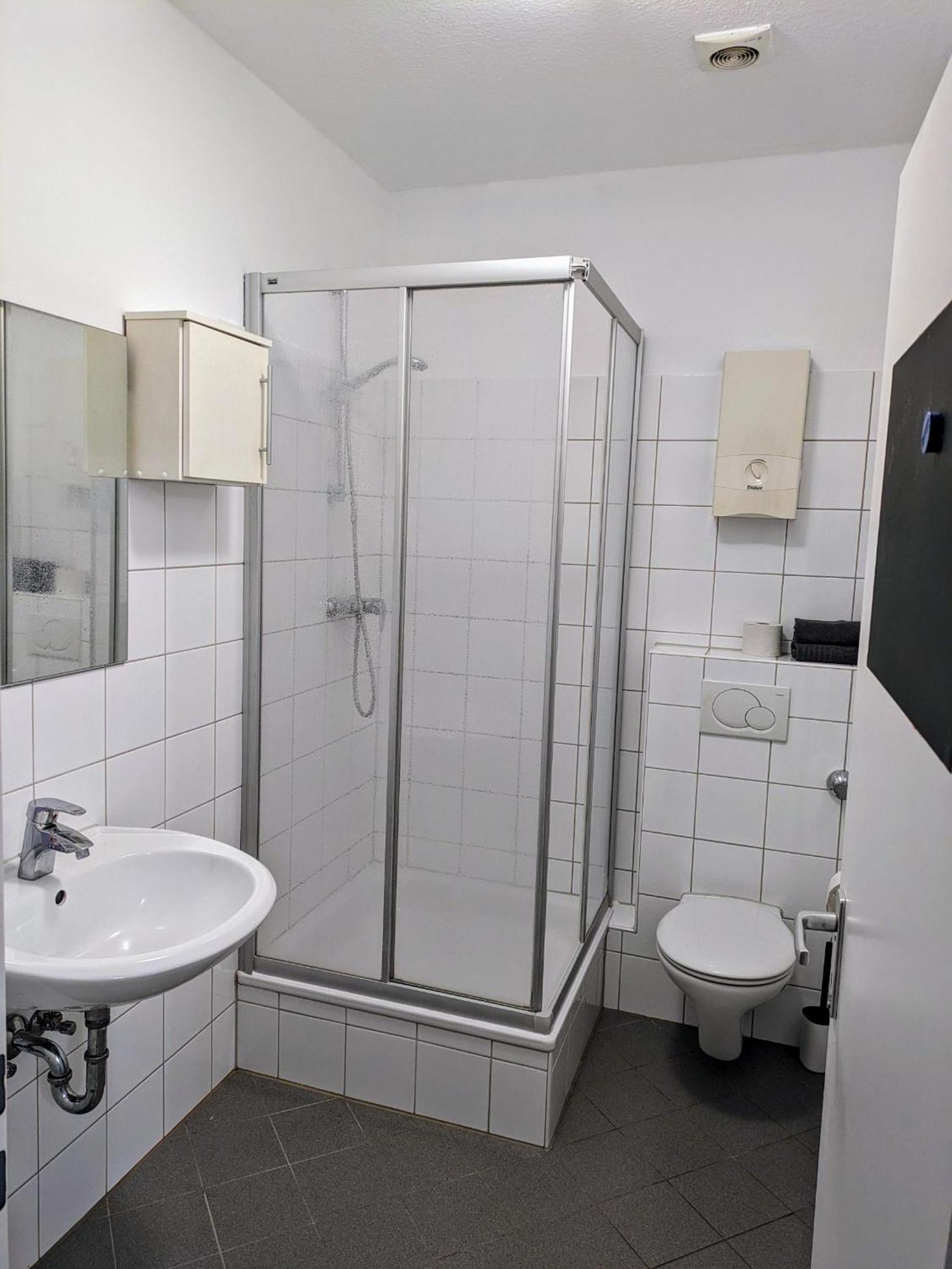 Interaktiv Appartements In Ratingen - Duesseldorferstrasse Exteriér fotografie