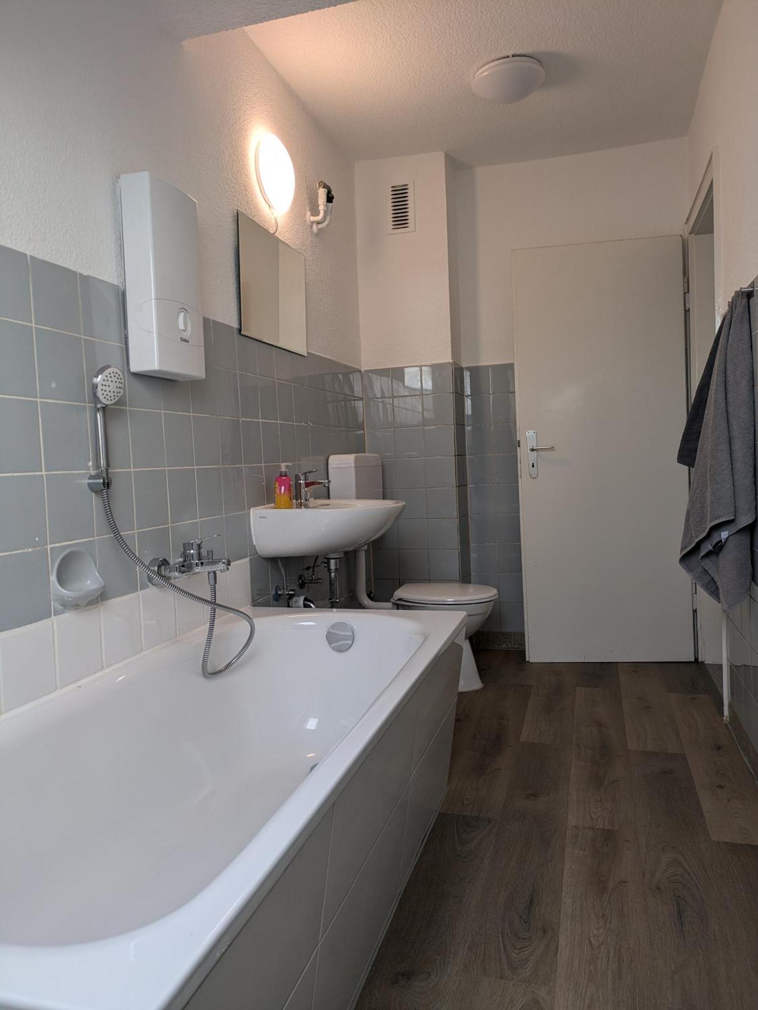 Interaktiv Appartements In Ratingen - Duesseldorferstrasse Exteriér fotografie