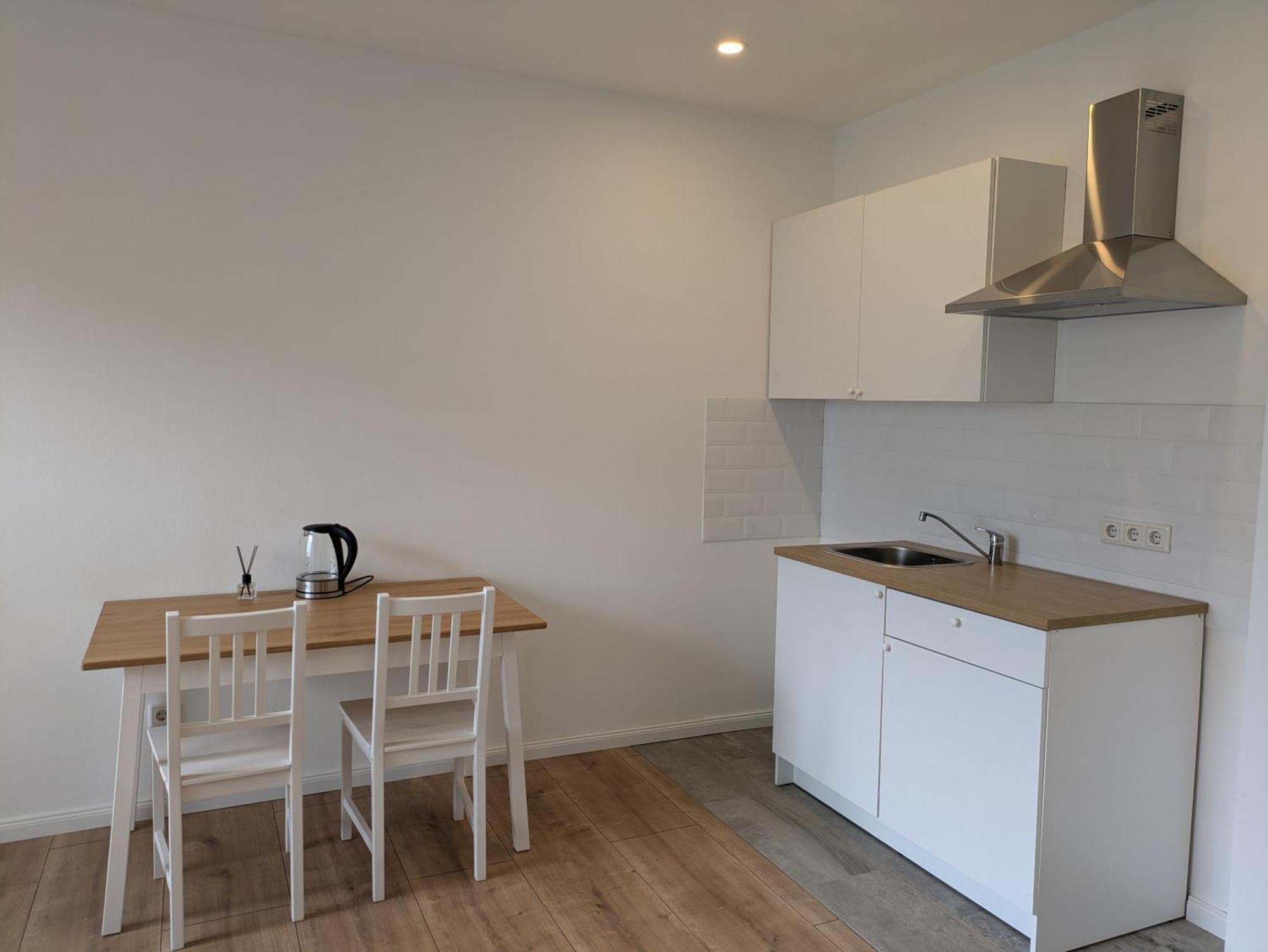 Interaktiv Appartements In Ratingen - Duesseldorferstrasse Exteriér fotografie